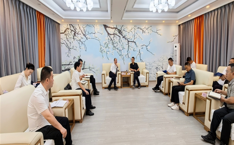 手艺赋能助生长 政企携手谱新篇——测绘公司赴金川县座谈交流