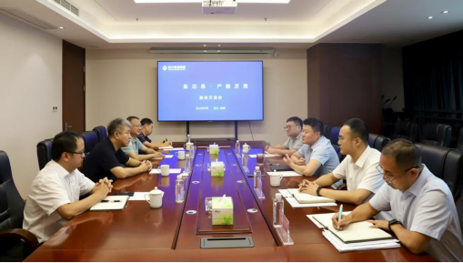 92f5c372386536cd95ad6f836d501677