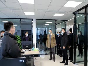 局党委书记、局长陈贵林率队到冶勘物流检查疫情防控事情_协同多元工业_工业生长_拉斯维加斯3133cc有限责任公司