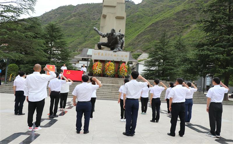 技工学校组织开展“不忘初心再出发，，奋进伟大新征程”党史学习教育主题党日活动