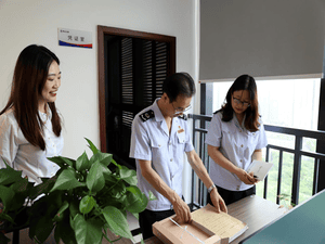 税企协同砚党史 共创共建促生长_协同多元工业_工业生长_拉斯维加斯3133cc有限责任公司