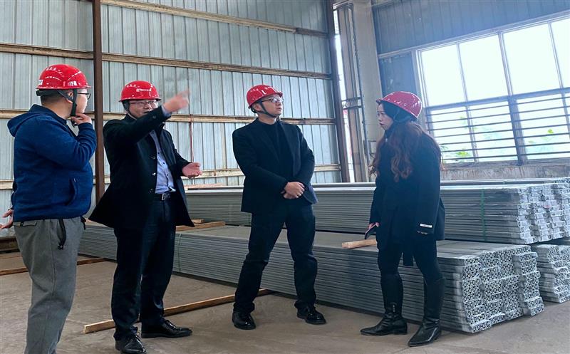 冶勘物流公司向导班子赴眉山督导检查客栈运行治理情形