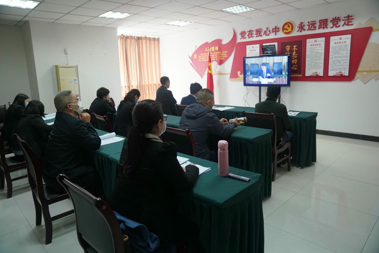 地创光电（技工学校）召开2022年度党建暨党风廉政建设事情会_红色堡垒_党建群团_拉斯维加斯3133cc有限责任公司