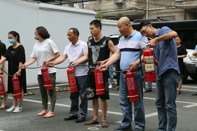 遵守清静生产法 当好第一责任人 ——地矿集团“清静生产月”系列主题活动报道（一）_下层动态_新闻中心_拉斯维加斯3133cc有限责任公司