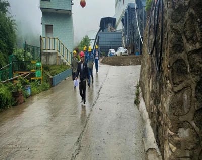 遵守清静生产法 当好第一责任人——地矿集团“清静生产月”系列主题活动报道（二）_下层动态_新闻中心_拉斯维加斯3133cc有限责任公司