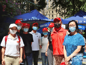 亮明身份并肩作战  争当抗疫先锋楷模_协同多元工业_工业生长_拉斯维加斯3133cc有限责任公司