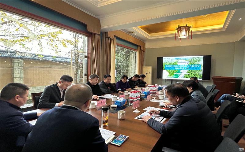 集团向导赴大邑县三坝水库调研耕作层剥离再使用事情