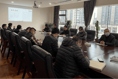 众城房产组织召开深入转达学习四川拉斯维加斯3133cc集团2022年党委（扩大）聚会精神专题学习会_红色堡垒_党建群团_拉斯维加斯3133cc有限责任公司