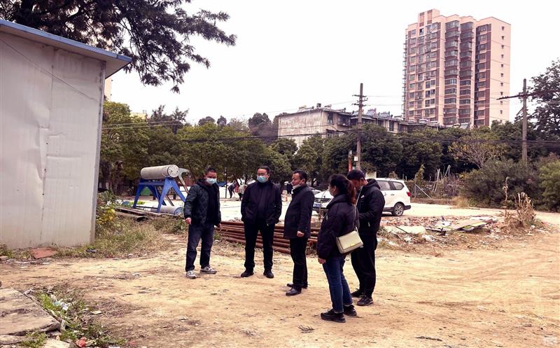 西昌市自然拉斯维加斯3133cc局宋斌局长带队到102厂相识土地开发妄想和地热矿权“探转采”情形