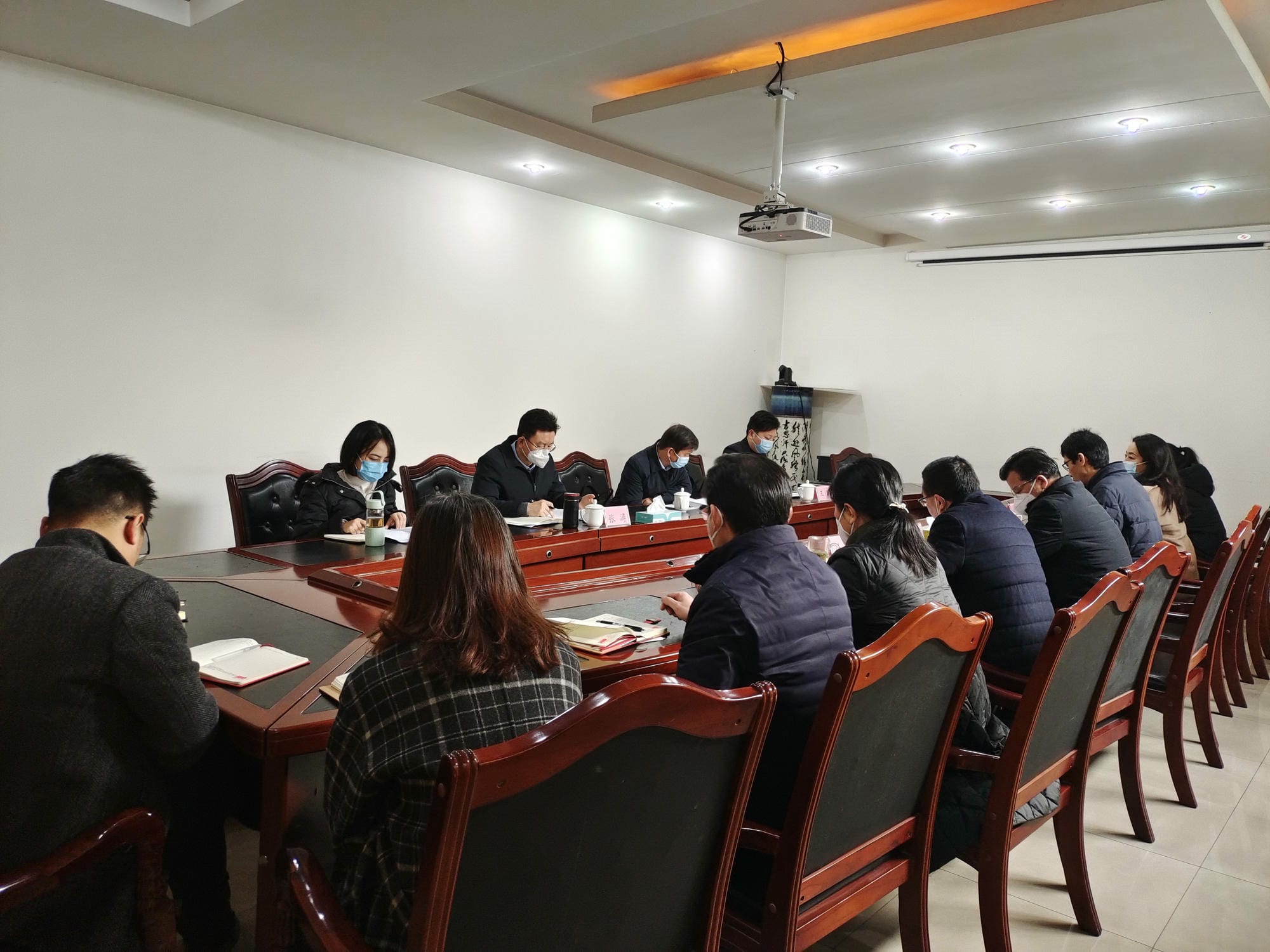 集团向导到成都探矿宣讲党的二十大精神暨安排大学习大调研大讨论活动_专题专栏_拉斯维加斯3133cc有限责任公司