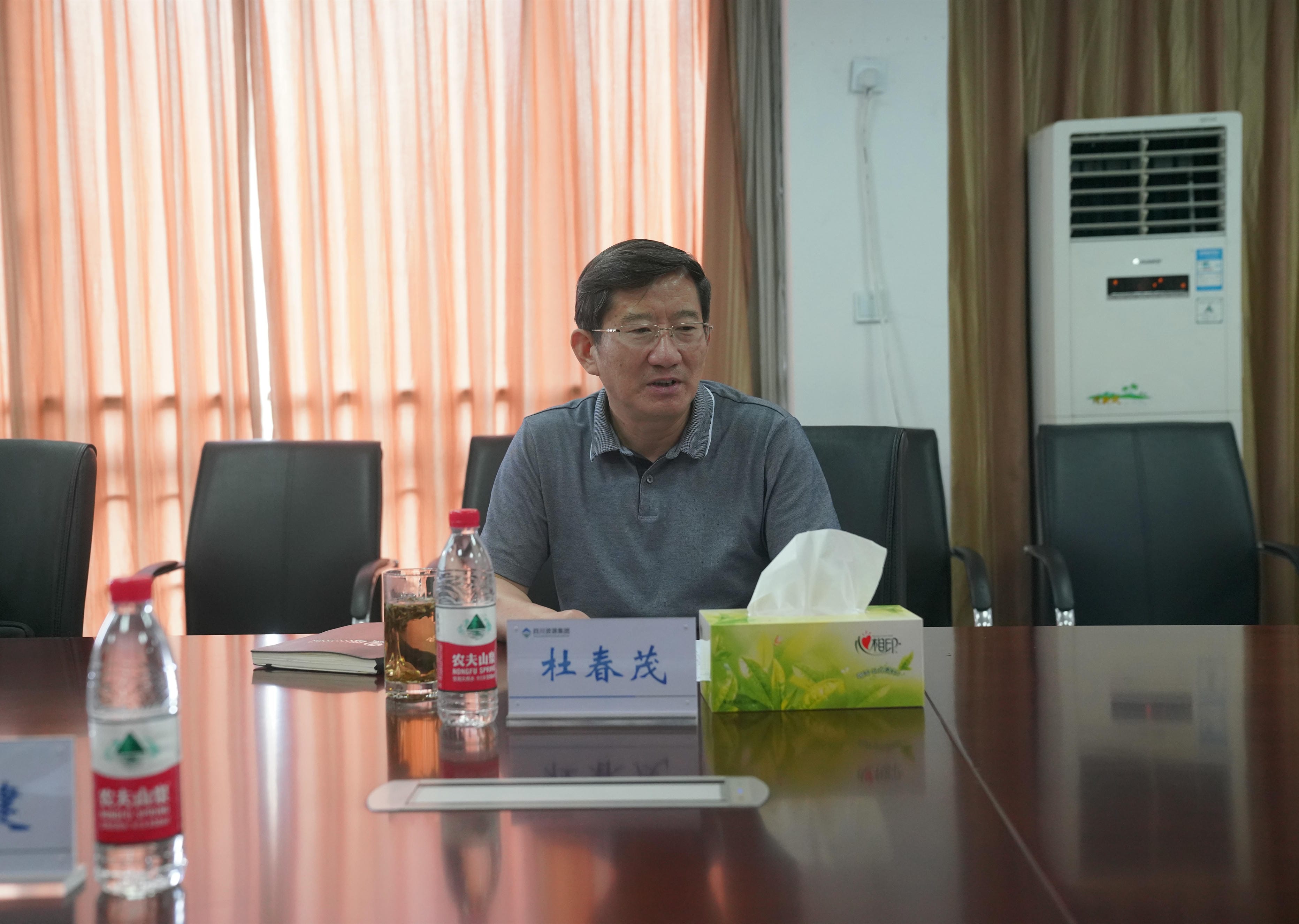 调研交流拓思绪 相互学习促提升 ——工业企业转型升级调研行_拉斯维加斯3133cc新闻_新闻中心_拉斯维加斯3133cc有限责任公司