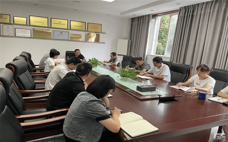 学习贯彻习近平新时代中国特色社会主义头脑，，，，，扎实推动党风廉政建设