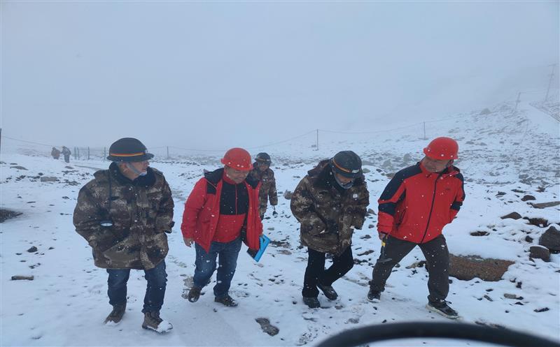 中秋国庆专题 | 国庆我在岗——向地质事情者们致敬！