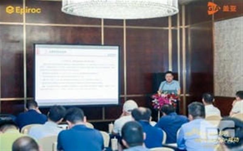 智慧碰撞，，，，，，创意飞扬——华锋钻探加入安百拓公司立异日活动 点亮行业新未来