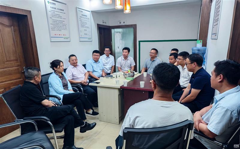 集团向导赴攀西公司盐源项目部调研慰问