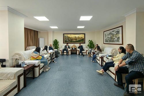 西御河街道服务处主要向导到地矿集团交流座谈_下层动态_新闻中心_拉斯维加斯3133cc有限责任公司