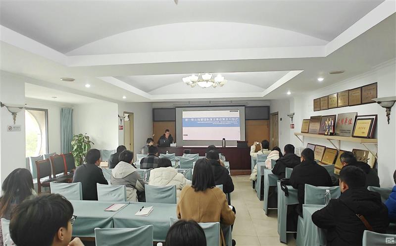 聚焦政策促提升  抢抓机缘促生长